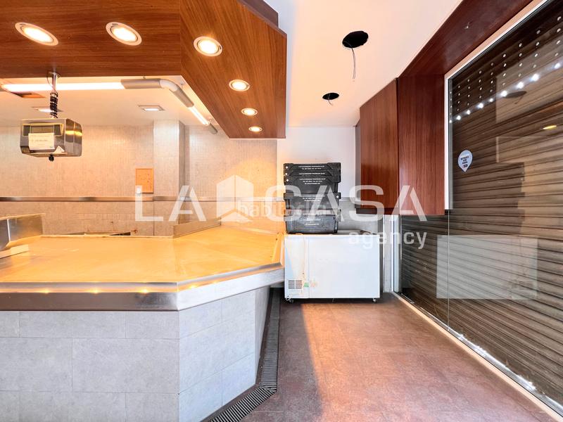 Foto bc5c7a06-6684-4d5d-a4de-01ec0bb3c9c0. Rent business premise in La Verneda - La Pau Barcelona