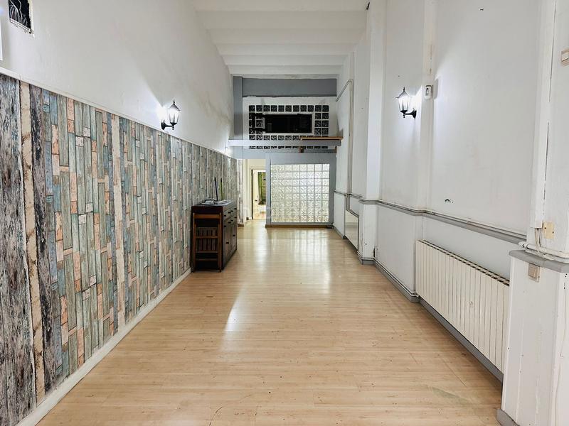 Foto 431604cf-6e5a-48b1-b365-266ecd6ad9a5. Piso  en venta en calle de còrsega en El Camp de l´Arpa del Clot Barcelona