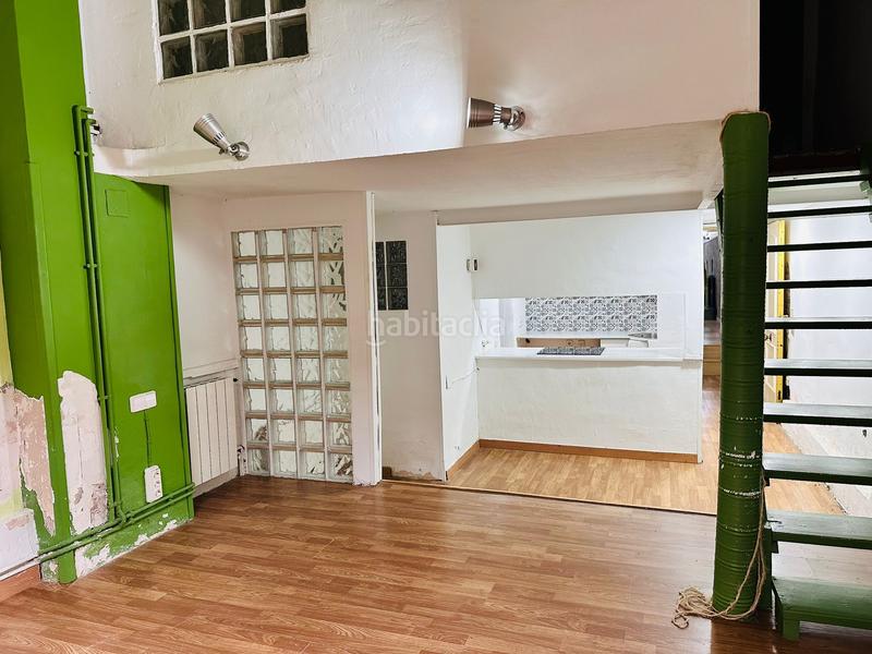 Foto 5d199b68-9699-4bc4-9100-bd31d3d61d8f. Piso  en venta en calle de còrsega en El Camp de l´Arpa del Clot Barcelona