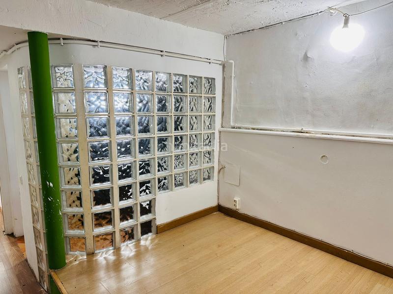 Foto 8a9518c4-bbd2-4e19-a630-f8c4aba298ea. Piso  en venta en calle de còrsega en El Camp de l´Arpa del Clot Barcelona