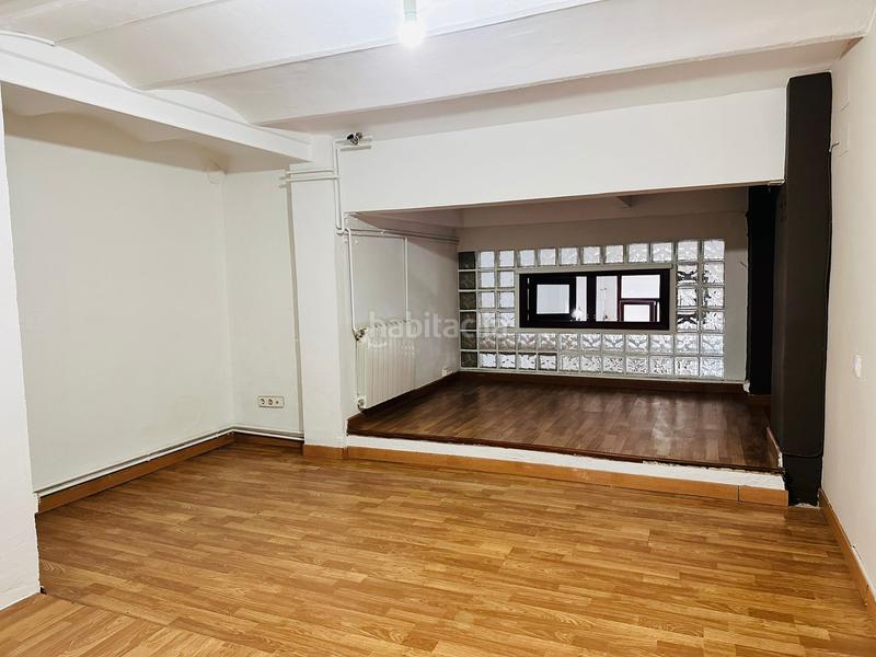 Foto 977e71b5-cf6a-45a9-a49e-d9366e48a0fa. Piso  en venta en calle de còrsega en El Camp de l´Arpa del Clot Barcelona