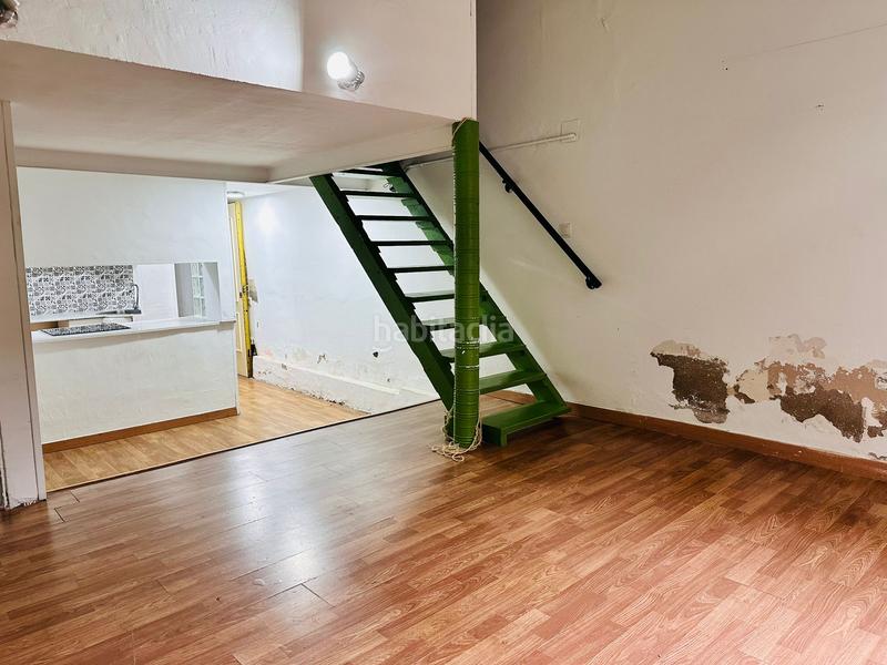 Foto e41f1464-ddc0-4e59-89e6-b2ad95115583. Piso  en venta en calle de còrsega en El Camp de l´Arpa del Clot Barcelona