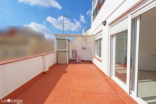 Dachwohnung in El Poble Sec - Parc de Montjuïc. Ático en poble sec con gran terraza privada y vistas a montjuïc