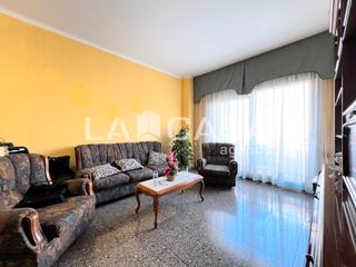 Appartement à Llefià. Piso en venta en llefià