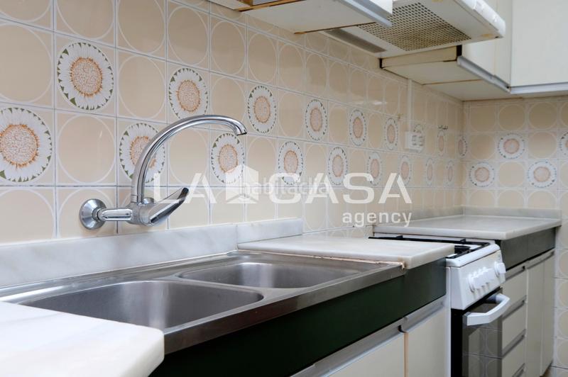 Foto 9e265023-7ca9-4c18-8325-8812a32804ba. Appartamento in Vilapicina - Torre Llobeta Barcelona