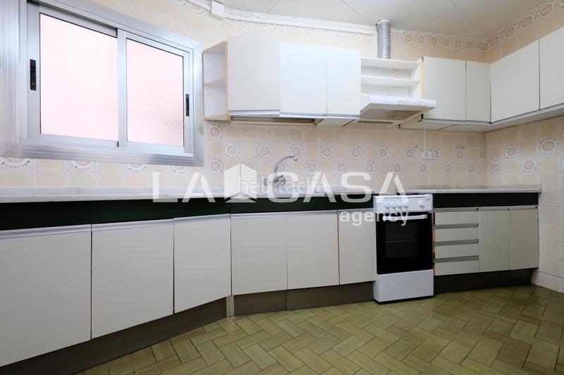 Foto 1e4a1021-4ad0-47fc-83f3-54ab9bf5fef7. Etagenwohnung in Vilapicina - Torre Llobeta Barcelona