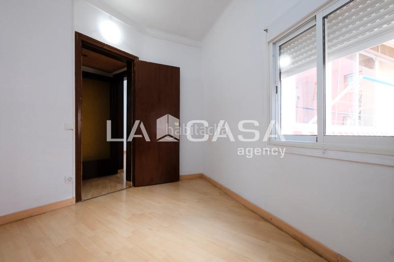 Foto e981e2a1-0c2e-4b86-a076-f276313b90a4. Piso en Vilapicina - Torre Llobeta Barcelona