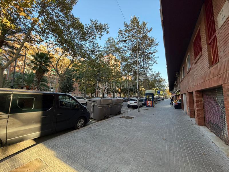 Foto 166eeeb1-4f11-498d-9808-5a3083ccd5d3. Local comercial en La Verneda - La Pau Barcelona