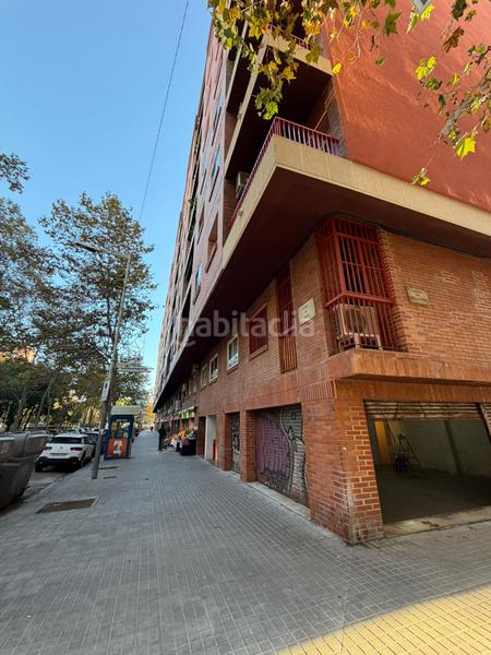 Foto 9e817042-4912-43a3-aaed-9c482a895c5b. Local comercial en La Verneda - La Pau Barcelona