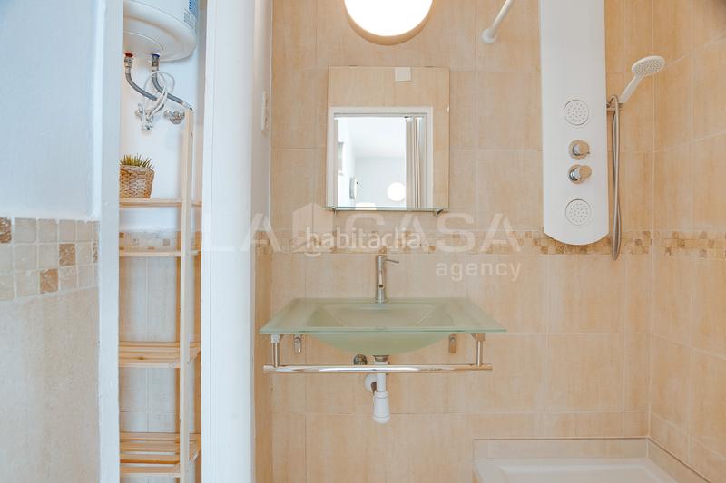 Foto 54357bb3-e251-4330-ab9b-2309ab66b412. Planta baixa a Pubilla Cases Hospitalet de Llobregat (L´)