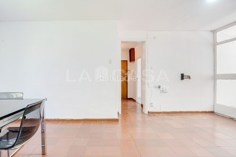 Foto bad5738b-ae1b-4ea1-80f6-5bd4f42190d2. Pis a La Verneda - La Pau Barcelona