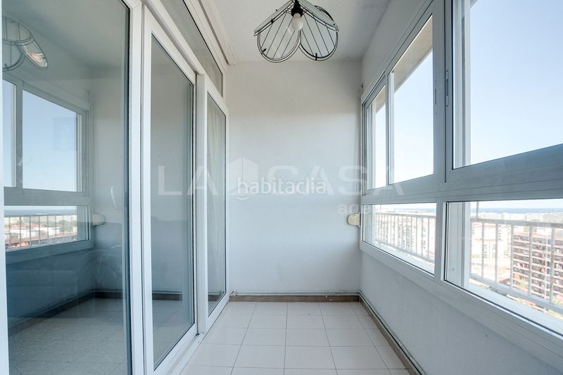 Foto 1d8c23cb-92b8-4cbf-a8d4-98193d2b469e. Pis amb calefacció a La Verneda - La Pau Barcelona