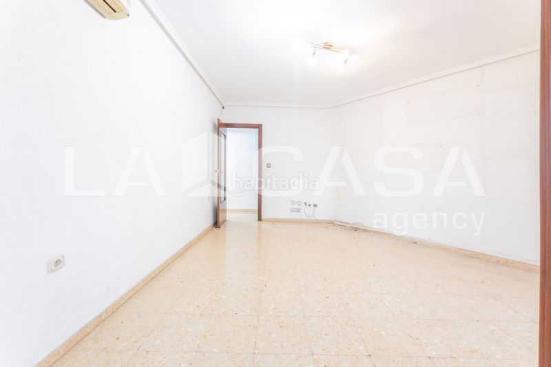 Foto cfbd7048-f2f6-4ee4-80ce-4ac1932d961f. Pis a Barrio de Benimaclet Valencia