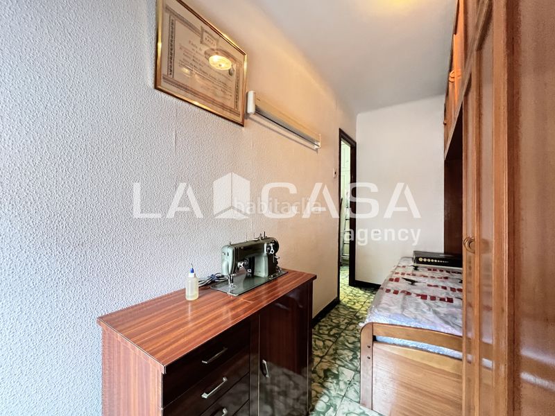 Foto c58329bd-e1a2-4074-a3fd-ce452baf4999. Pis a Llefià Badalona