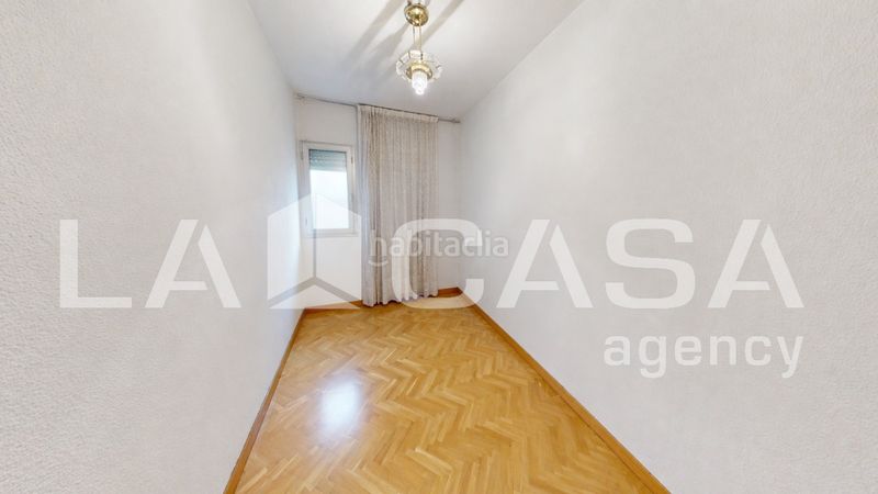 Foto 767daad1-a48f-45cf-ac15-44e83052a48e. Pis a Sant Martí de Provençals Barcelona