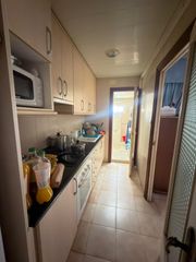 Appartamento  Carrer de la mare de déu del carme. Ideal inversión en sant adriá!!