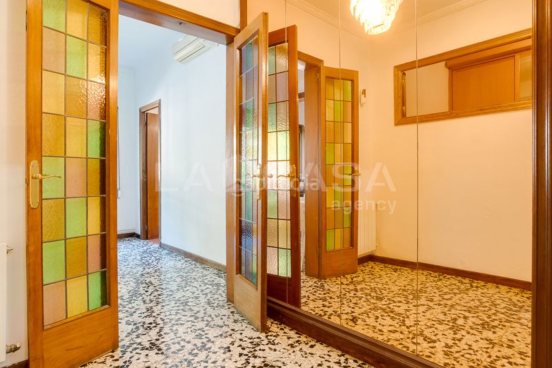 Foto f4b09cf3-9518-41aa-9e74-cfe6b8a94134. Pis amb calefacció a Sagrada Família Barcelona