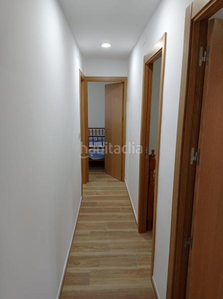 Foto 354c092a-0c78-4434-9658-bdf9642c3df8. Alquiler piso para estudientes piso reformado en emperatriz eugenia en Granada