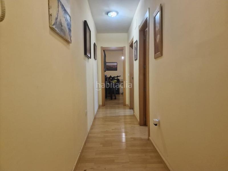 Foto ee349fff-6cc0-43d5-b2c3-69d47c083377. Piso  de 2 dormitorios y 2 baños con plaza de garage en Atarfe