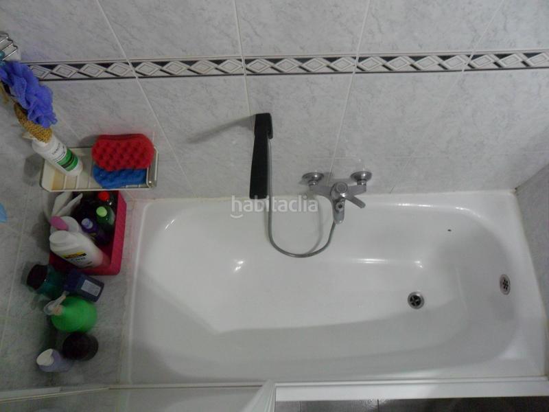 Foto 8bb2ffb3-89ef-445c-9754-56f32fe7b6ce. Miete etagenwohnung mit parking in La Cruz Granada