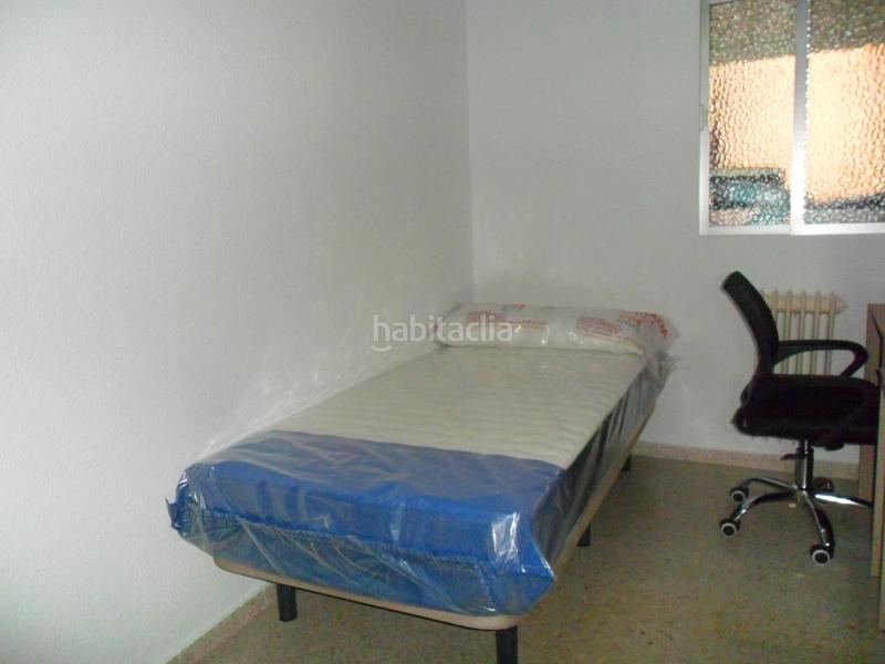 Foto bbd7f9b4-df6e-4fa9-bc81-b81c9edbd919. Miete etagenwohnung mit parking in La Cruz Granada