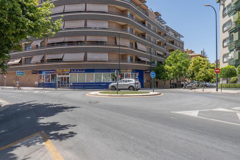 Foto fd21aabd-8121-4517-ae99-416525daf830. Geschäftsraum in avenida avenida pablo picasso 6 in Granada