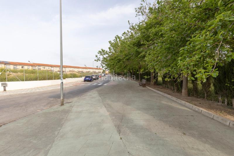 Foto e47cbe88-02c2-41cb-9fbe-03dccff4a524. Casa adosada casa en venta , granada lista para entrar a vivir en Maracena
