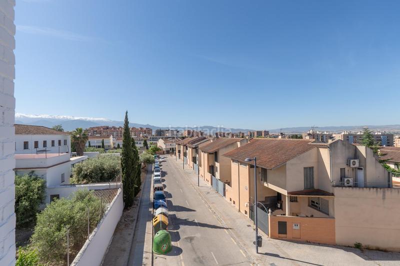 Foto 1c40c94c-5fdf-4abc-b794-15df0a04ae80. Pis a Cerrillo de Maracena - Periodistas Granada