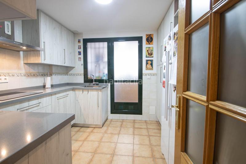Foto fd9f6d1d-0ae0-4c04-aa8f-06a16f060ffc. Piso érase una vez una casa que lo tenía todo en Campus de la Salud Armilla