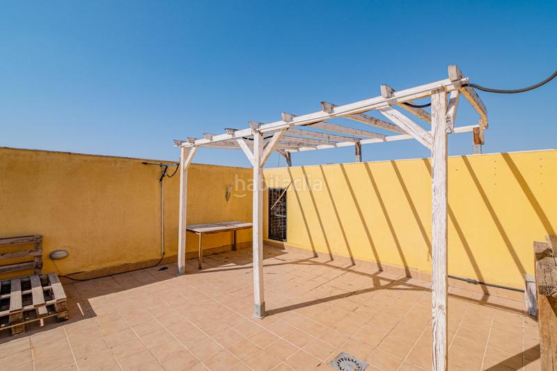 Foto c23821c5-b49f-45e3-8e8b-6bd42b505431. Ático excelente ático duplex en churriana de la vega en Gabias (Las)