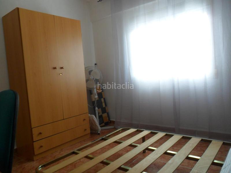 Foto 28fac9cb-9cec-4958-8ed1-46c6cb4825b6. Location appartement dans Barrio de Zaidín Granada