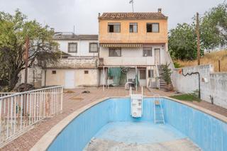 Chalet  Camino de la barrera (far) 58. El fargue granada 2000 metros de parcela segregable con chalet d