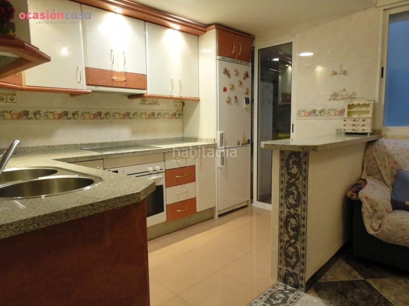 Foto 71e98e0e-ac58-4051-9d62-1563b11111dd. Etagenwohnung mit heizung in Centro - Sagrario Granada
