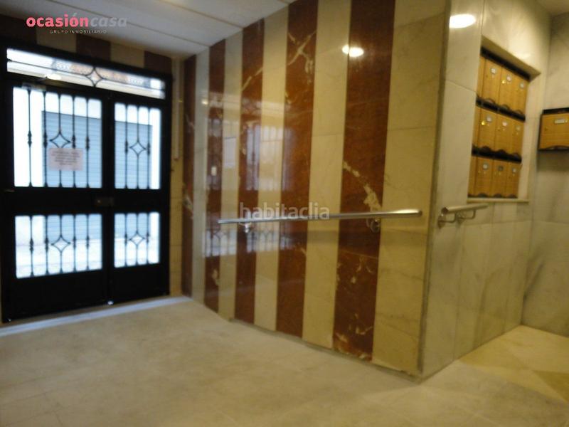 Foto c5c2bb65-6e03-4846-bb5d-fda4357434cc. Etagenwohnung mit heizung in Centro - Sagrario Granada