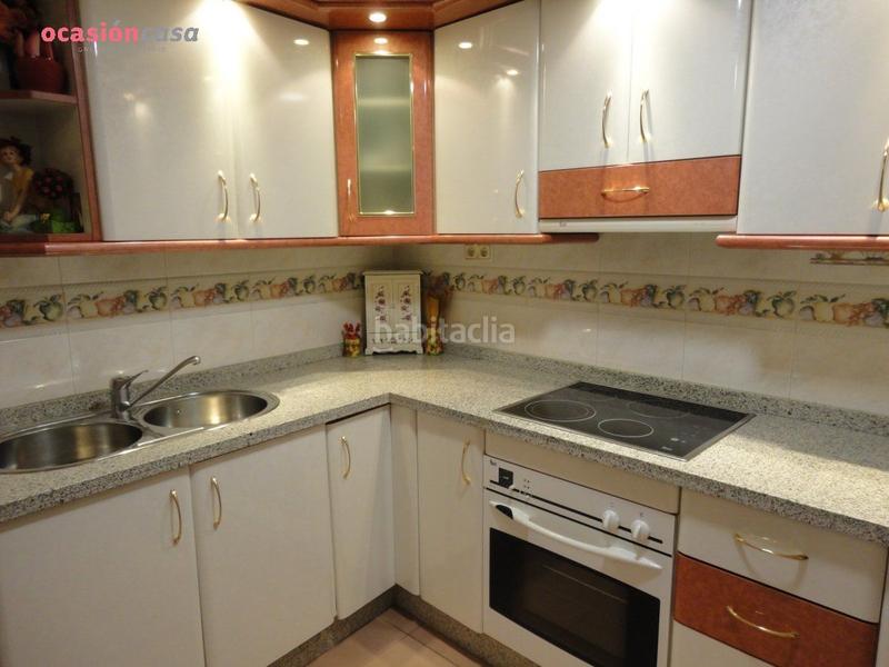 Foto d7c98f0e-ae59-49cd-a6d5-d221e43f8557. Etagenwohnung mit heizung in Centro - Sagrario Granada