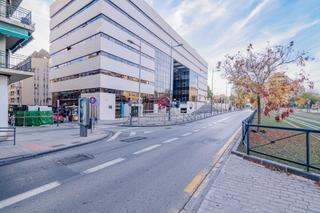 Pis  Calle tortola. Piso en venta para reformar en pajaritos, granada  oportunidad u