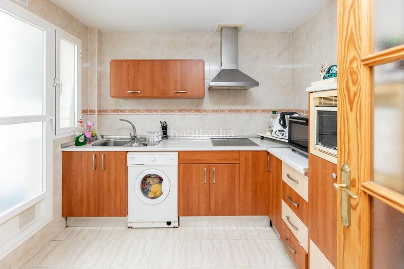 Foto d01c1a08-15e8-46ea-8d17-4d7a3b32ec02. Appartement avec parking dans San Cayetano Churriana de la Vega