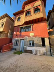 Maison à Jun. Casa o chalet independiente en venta en avenida luis javier rodr