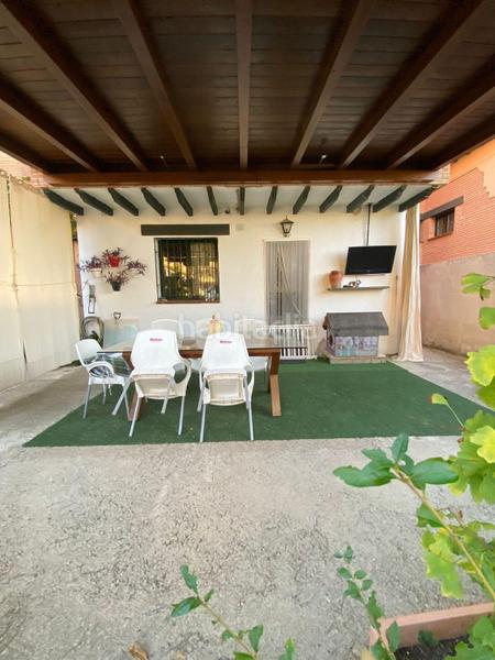 Foto f5743852-5ba3-44b8-ae5c-ea6609368a7b. House in Jun