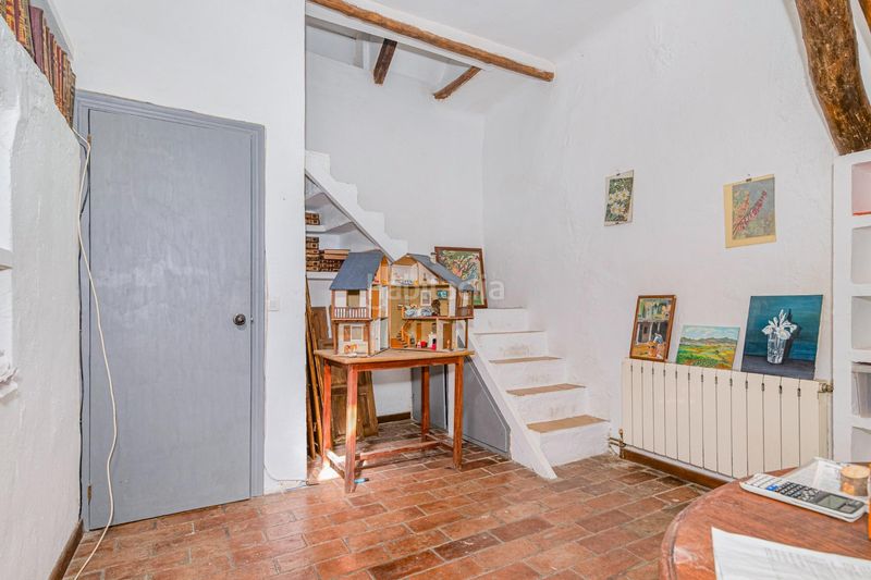 Foto a3ac20bd-f638-4a85-9b98-ade1d56a0319. Casa a Cúllar Vega