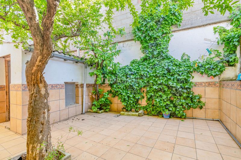 Foto d51cd038-9666-46bd-b43b-8d0e21f5c9b1. Casa a Cúllar Vega