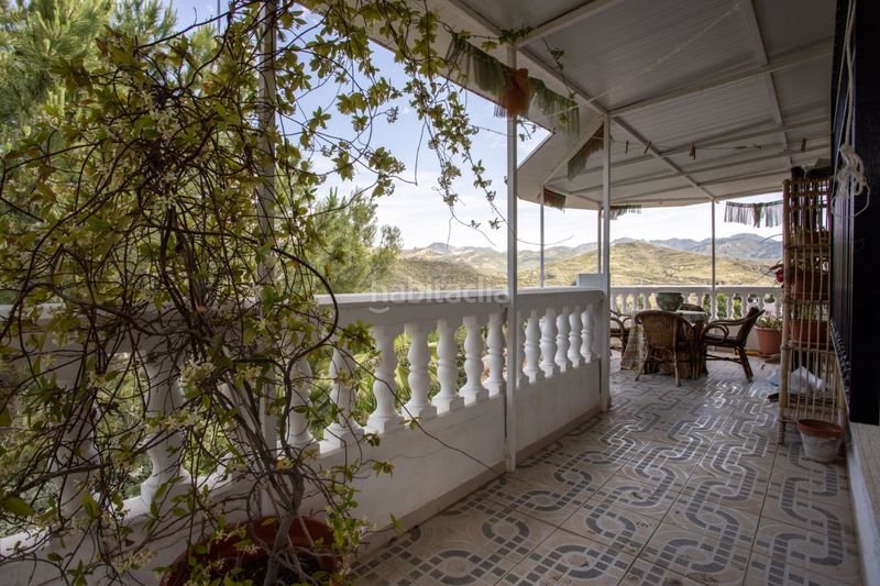 Foto 0c12e263-8993-449f-9b7d-69d33504e904. Casa amb calefacció aparcament a Dúdar