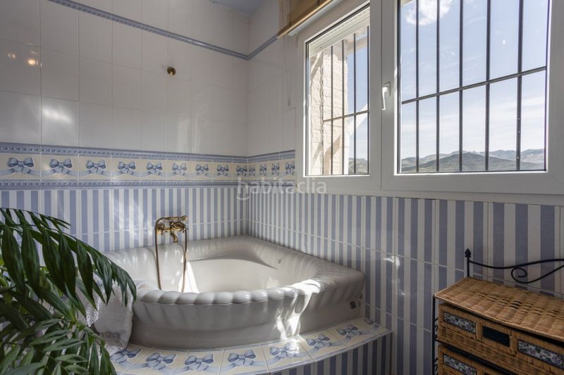 Foto c7192706-2870-4562-9930-a6c210d23ef4. Casa amb calefacció aparcament a Dúdar