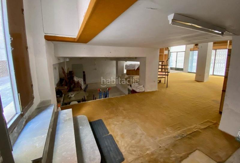 Foto 1a870f9b-24a8-4058-af12-4ed2440bfbcb. Edificio muy buena inversión con máxima rentabilidad , desde el primer momento !! en Loja