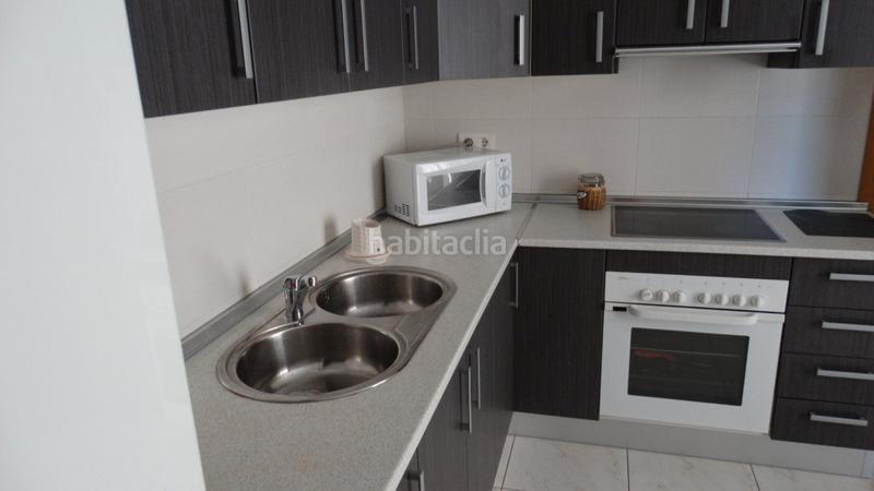 Foto 402e064c-28ff-42a0-ac1e-c3b4e49c7efc. Edificio muy buena inversión con máxima rentabilidad , desde el primer momento !! en Loja