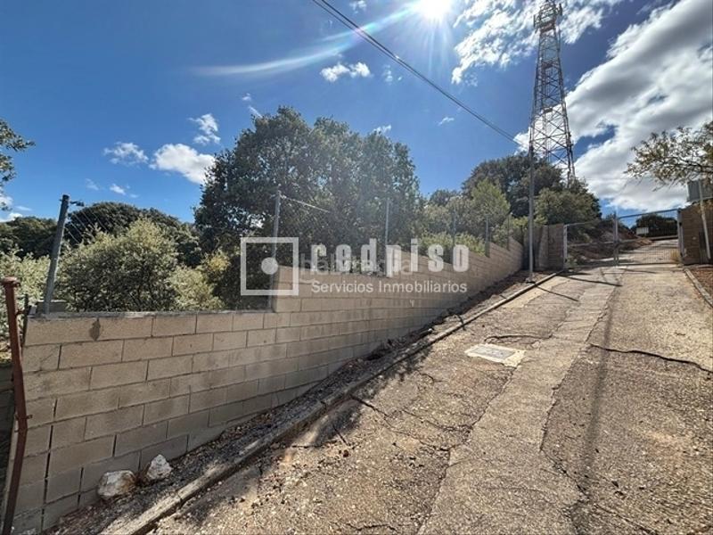 Foto 61e68fb5-2211-47a7-9181-cb5bc97c60fb. Terreno residencial en El Clavín-Valdeluz Guadalajara