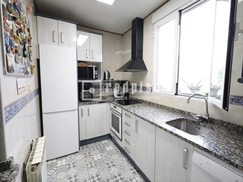 Foto 1c41ad8a-d84c-4338-a01e-eed4a6c26aa4. Haus mit heizung in Yunquera de Henares