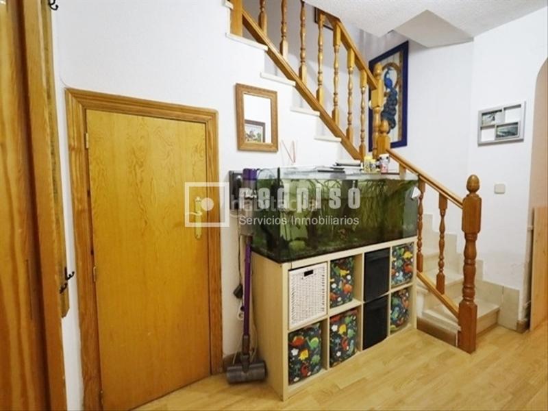 Foto 5f96eeb0-cb34-48d9-9fb9-2879eef23485. Haus mit heizung in Yunquera de Henares