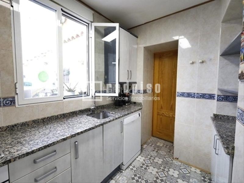 Foto 7f0daabc-597b-4b62-927a-756ef618a5f6. Haus mit heizung in Yunquera de Henares