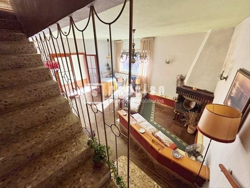 Foto 0a569625-8a9b-4184-b441-aef35f5cb45f. Casa con parcheggio in Robledillo de Mohernando